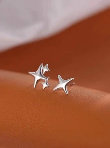 Star Stud Earrings - Silver - View 4