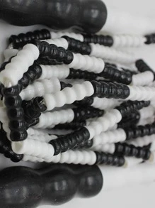 Cuerda De Saltar Con Cuentas En Blanco Y Negro - Blanco y Negro - Ver 4