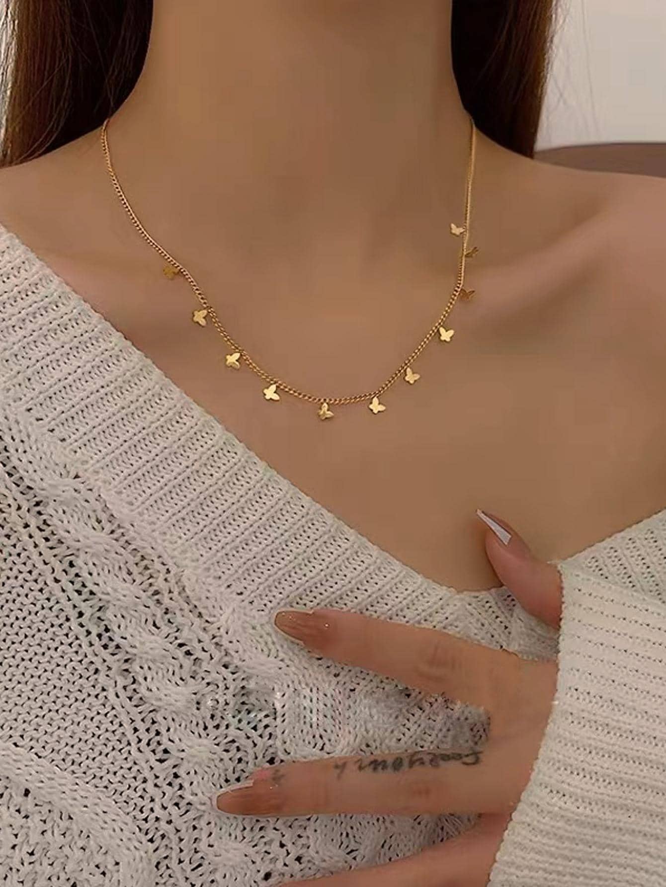Butterfly Decor Chain Necklace - Yellow Gold - View 1