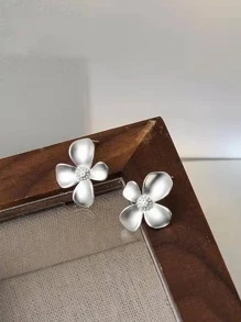 花耳釘 - 銀色 - 查看 1