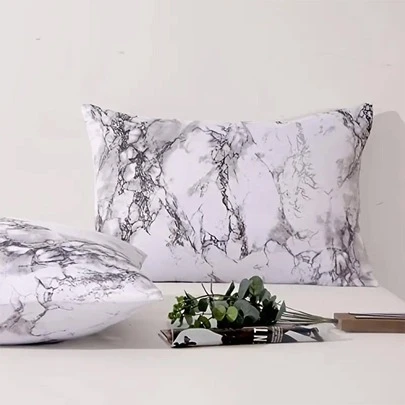 2 件大理石纹枕套，1 对套装，不含内枕