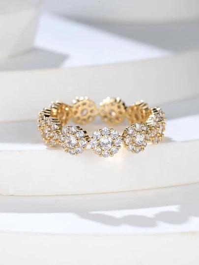 Vanel 1 Stück glamouröser Ring mit Zirkonia Dekor für Damen zur täglichen Dekoration