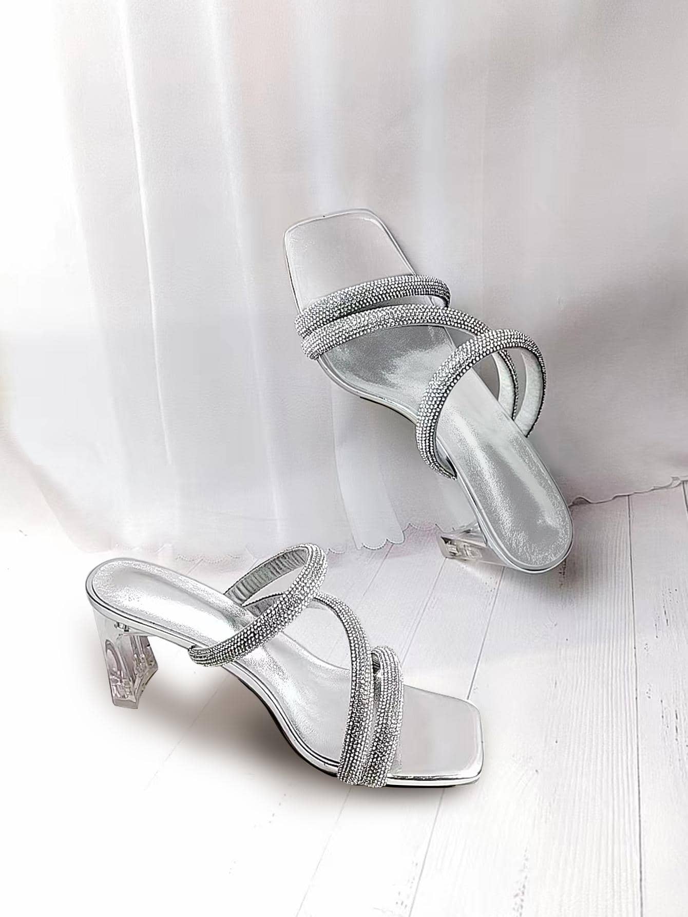女士水鑽裝飾仿麂皮粗跟魅力四射涼鞋 - 銀色 - 查看 1
