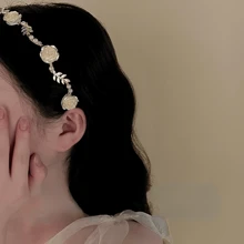 花朵和仿珍珠装饰发箍，优雅金色头饰，发箍，发圈，发饰，头饰 - 白色 - 查看 2