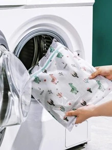 1pc Cartoon Graphic Laundry Bag - Multicolor - View 1