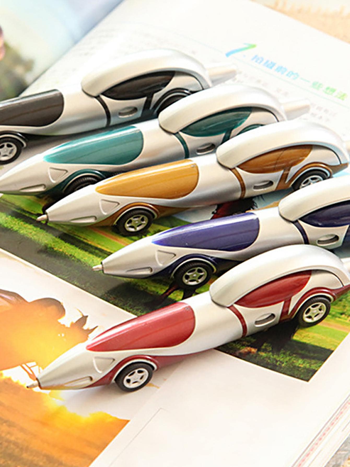 A115 2pcs/set Random European & American Cartoon Creative Car Ballpoint Pen - Multicolor - View 1