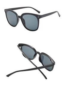 1副極簡太陽眼鏡 - 黑色 - 查看 3