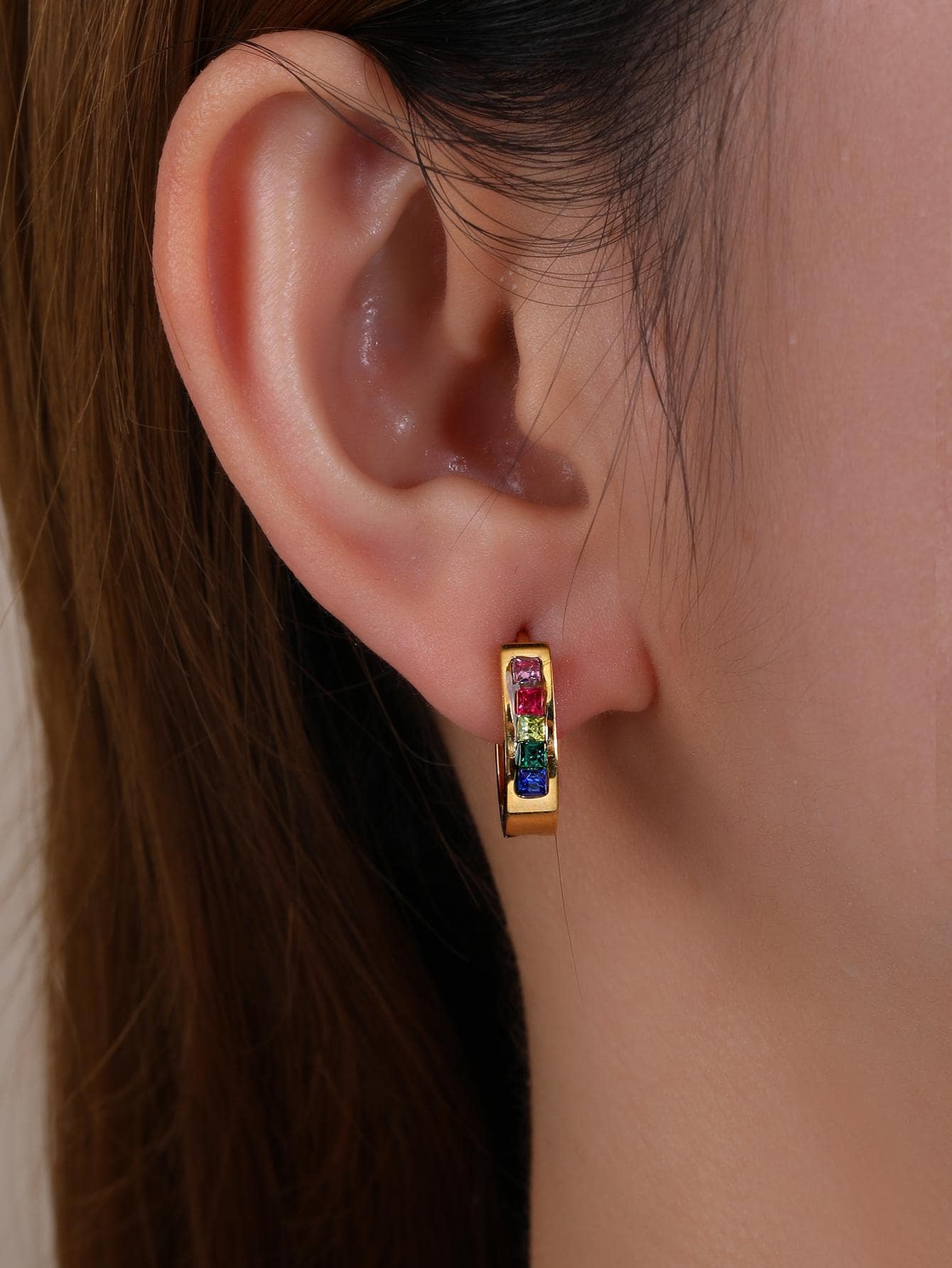 1pair Stainless Steel Horseshoe-Shaped Colored Cubic Zirconia Hoop Earrings Ladies Gorgeous Style Summer Vacation Dating Gift - Yellow Gold - View 1