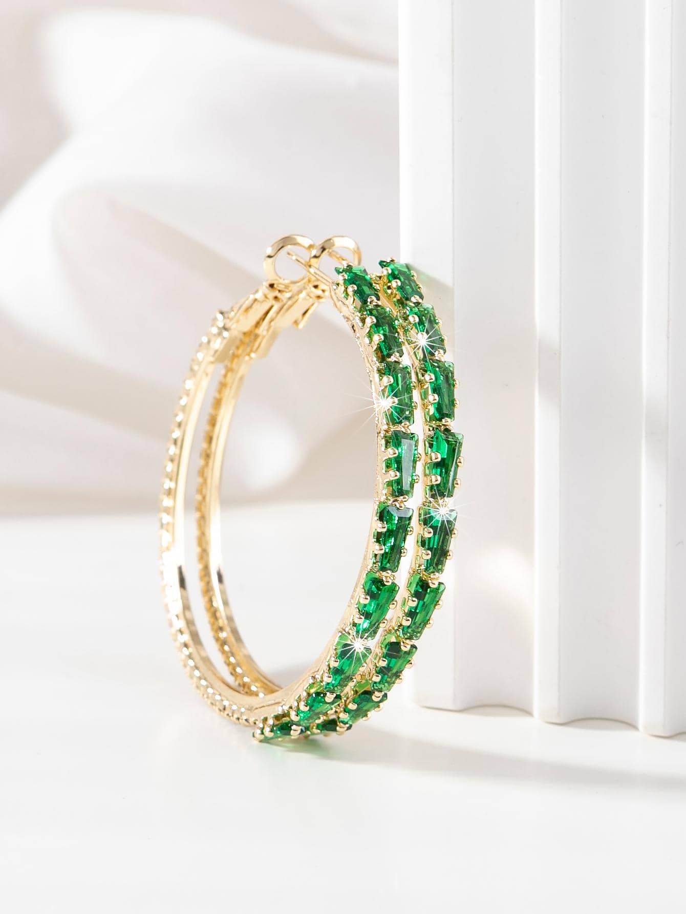 1pair Fashionable Copper Earrings With Inlaid Graduated Square Cut Zirconia In Red, Green, Gold, And Black Colors For Women, Suitable For Daily Wear, Luxurious High-End Party And Gift Giving - Green - View 1