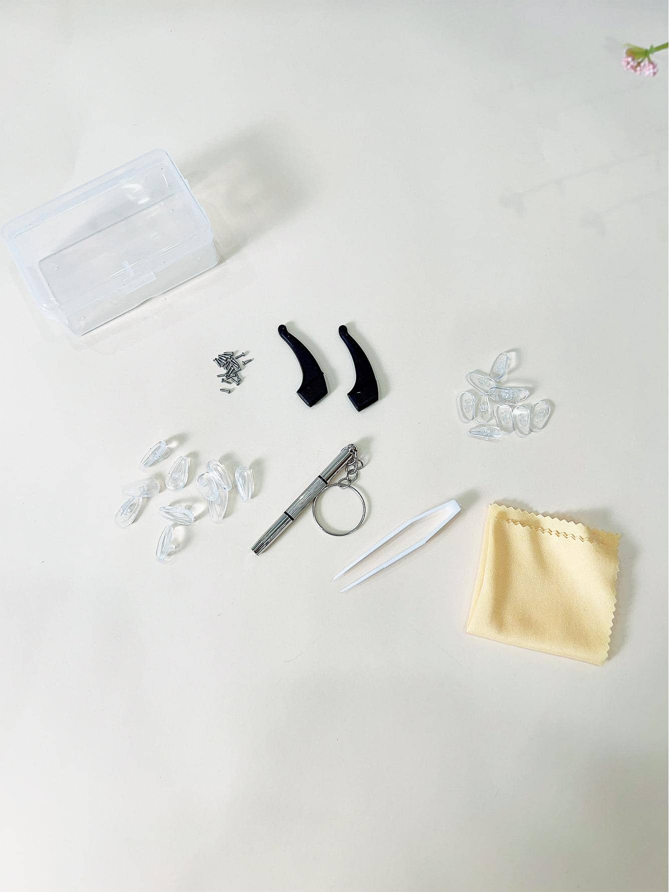 Bộ khăn lau kính và miếng đệm mũi cho kính - Nhiều màu - Xem 1