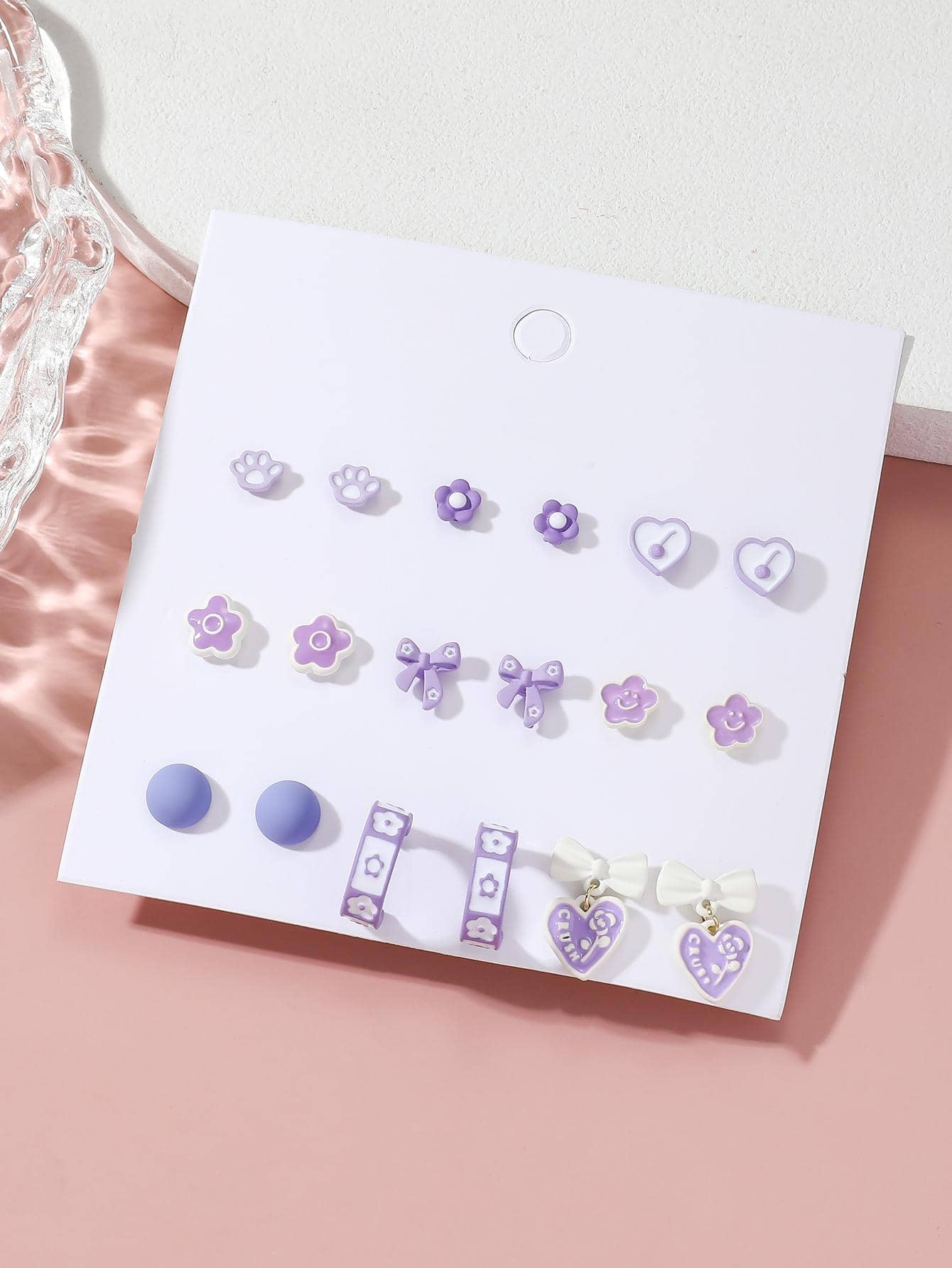 18 件简约、时尚、优雅、可爱、迷人的耳饰套装，带有心形、蝴蝶结、花瓣、草莓、玫瑰、动物爪子、脸部、蝴蝶、仿珍珠、洛丽塔等。适合女性、女孩、毕业典礼、度假、海滩派对、聚会、婚礼、伴娘、最好的朋友、女朋友、生日、教师节、母亲节、情人节、礼物 - 紫色 - 查看 1