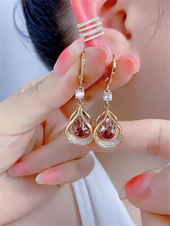Cubic Zirconia Water Drop Earrings