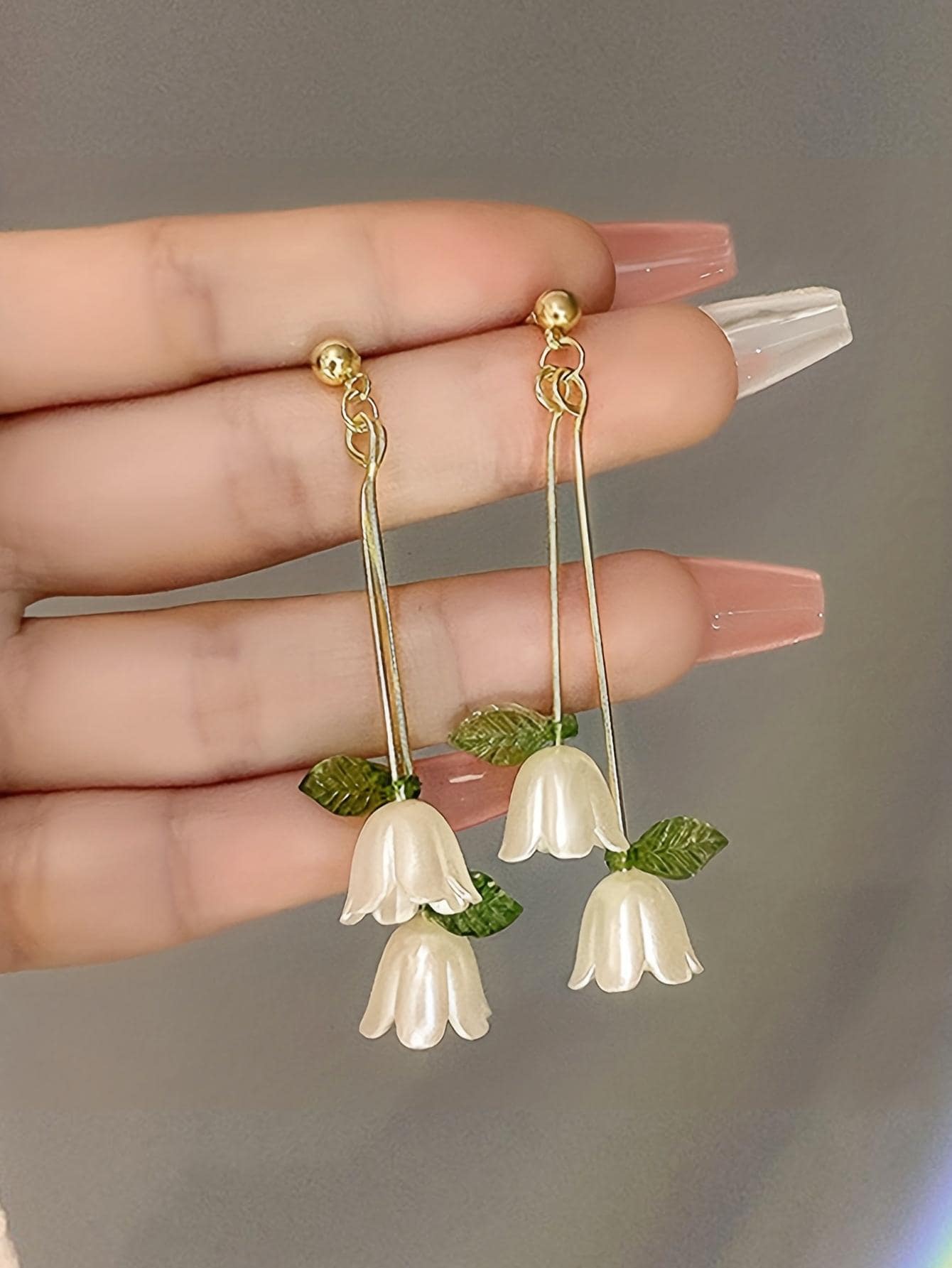 1 đôi bông tai thả trang trí hoa - Nhiều màu - Xem 1