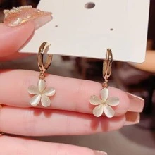 1 pieza ojo de gato piedra Pendientes geométrico cuadrado diseño con diamante simple con elegante oreja Accesorio - las flores - Ver 2