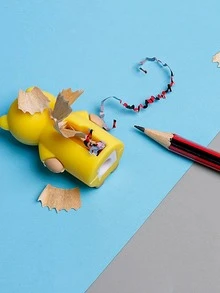 1pc Cartoon Bear Shaped Pencil Sharpener, Creative Multi-purpose Pencil Sharpener For School - Multicolor - View 4