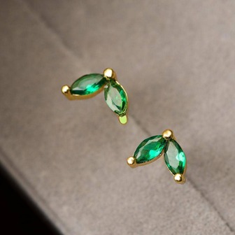 Cubic Zirconia Decor Stud Earrings