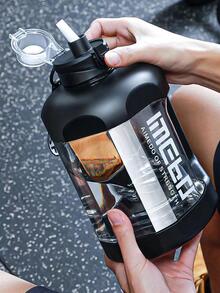 1pc Letter Graphic Water Bottle - Black - View 4