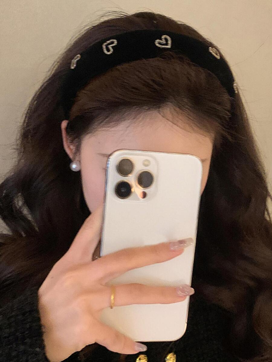 1 Băng đô nhung cho nữ, Phụ kiện tóc nhung thời trang tối giản với cảm giác cao cấp cho trang phục hàng ngày hoặc trang trọng, Vòng cài tóc ngày lễ tình nhân dễ thương