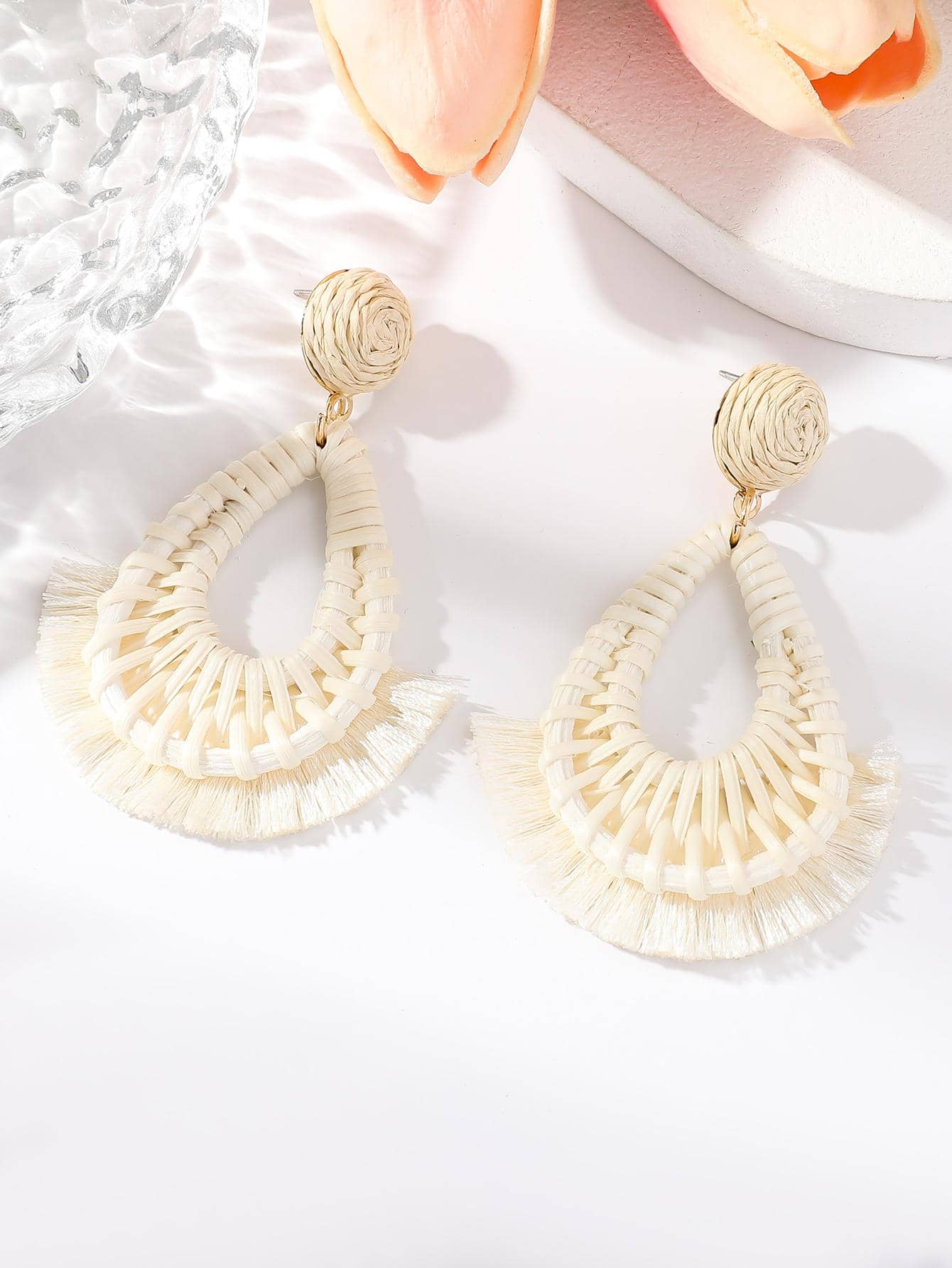 1雙波西m亞編織細節流蘇和水滴形耳墜適合女士日常裝飾 - 米色 - 查看 1