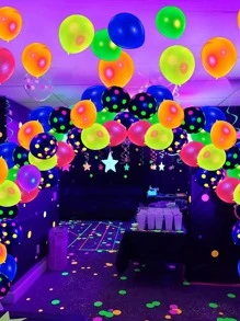 50 stuks decoratieve ballonnenset met stippenpatroon, lichtgevend in het donker, moderne latexballonset voor feestversiering, Kerstmis