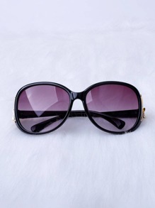 1PC damskie czarne modne boho projekt modne okulary plażowe akcesoria dla kobiet okulary odcienie podstawy jesień zima kobiety stroje ubrania biznes casual prezenty elegancki strój na lato wakacje na plaży, na zewnątrz, podróż