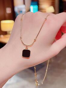 Collar con colgante cuadrado - Amarillo Oro - Ver 3