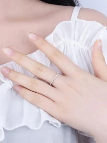 1枚925纯银方形立方氧化锆永恒戒指，精致单钻可叠戴订婚承诺戒指，低过敏性银饰，简约完美女士礼物 - 銀色 - 查看 7