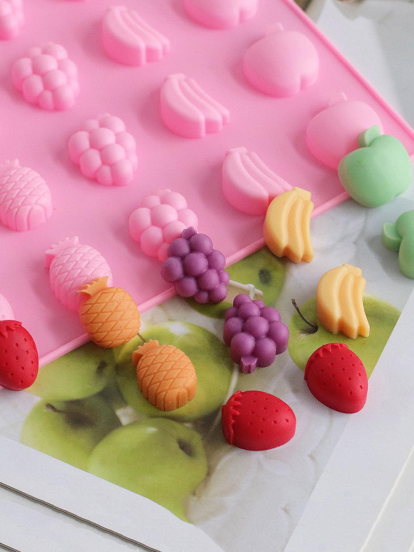 1pc Fruit Shaped DIY Silicone Mold - Pink - View 1