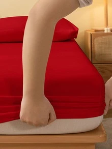 1pc Soft & Breathable Solid Color Brushed Fitted Sheet, Simple & Modern Bedding Mattress Covers, Bedroom Bedspread, Pink Bedding Set, White Bedding, Twin/Queen Size Bedding Set (Excluding Pillow & Pillow Case) - Red - View 3
