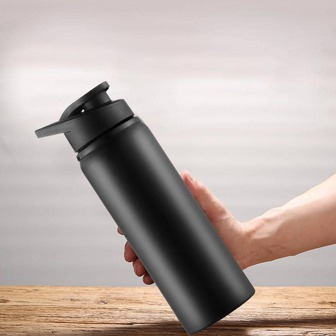 1st 700 ML Bärbar cykelvattenflaska i rostfritt stål Rak Dricka Utomhussport Resor