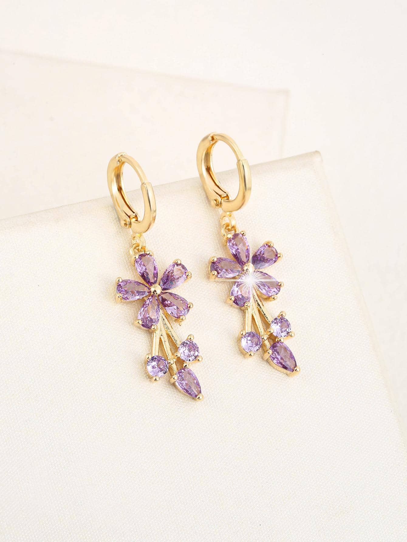 方晶鋯石花耳墜 - 紫色 - 查看 1