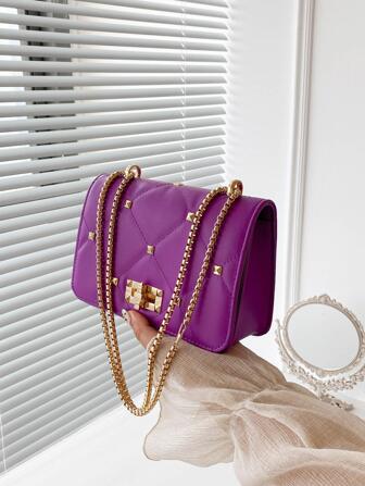 Bolso cuadrado guateado con diseño de tachuela unicolor de moda con cadena con tira