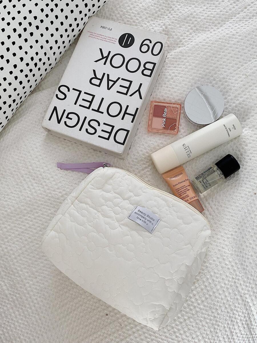 1pc Flower Quilted Makeup Bag - White - View 1