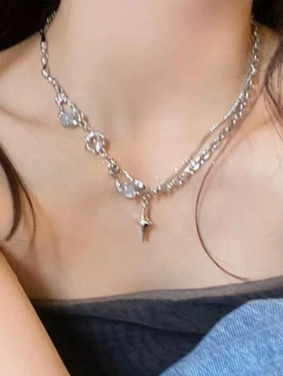 水鑽裝飾星形墜飾多層次項鍊