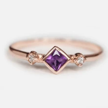 精美方晶鋯石裝飾戒指適合女士日常裝飾 - 紫色 - 查看 1