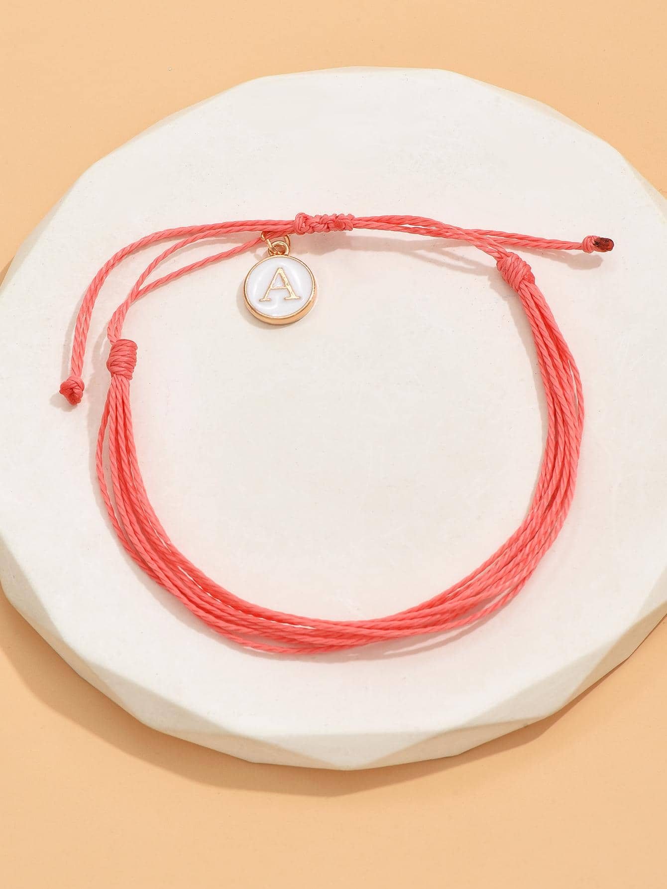 字母細節圓形吊飾手環 - 粉色 - 查看 1