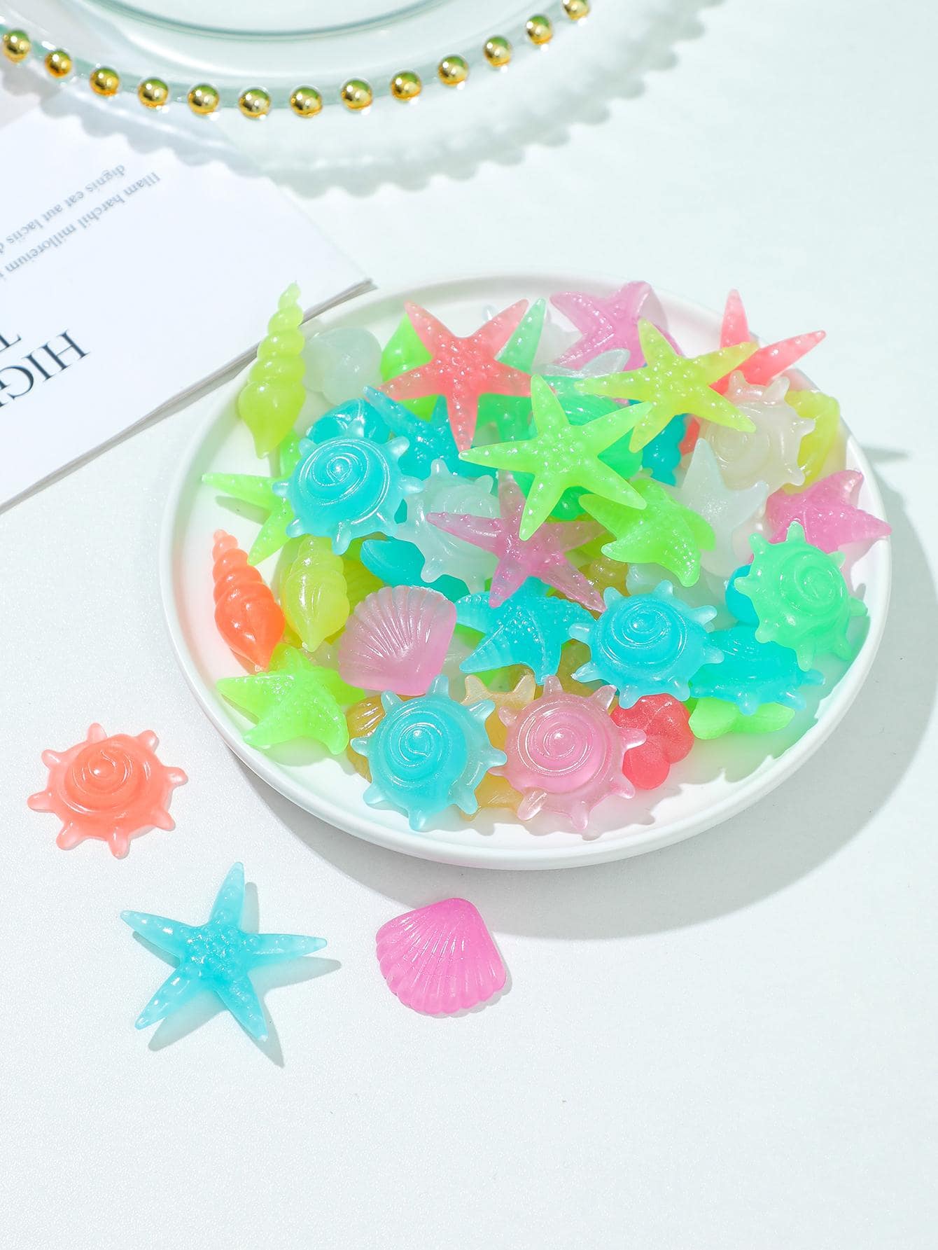 50pcs Starfish & Shell Shaped Glow In The Dark Decorative Pebble - Multicolor - View 1