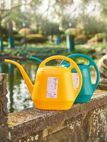 1pc Letter Graphic Watering Can - Dark Green - View 3