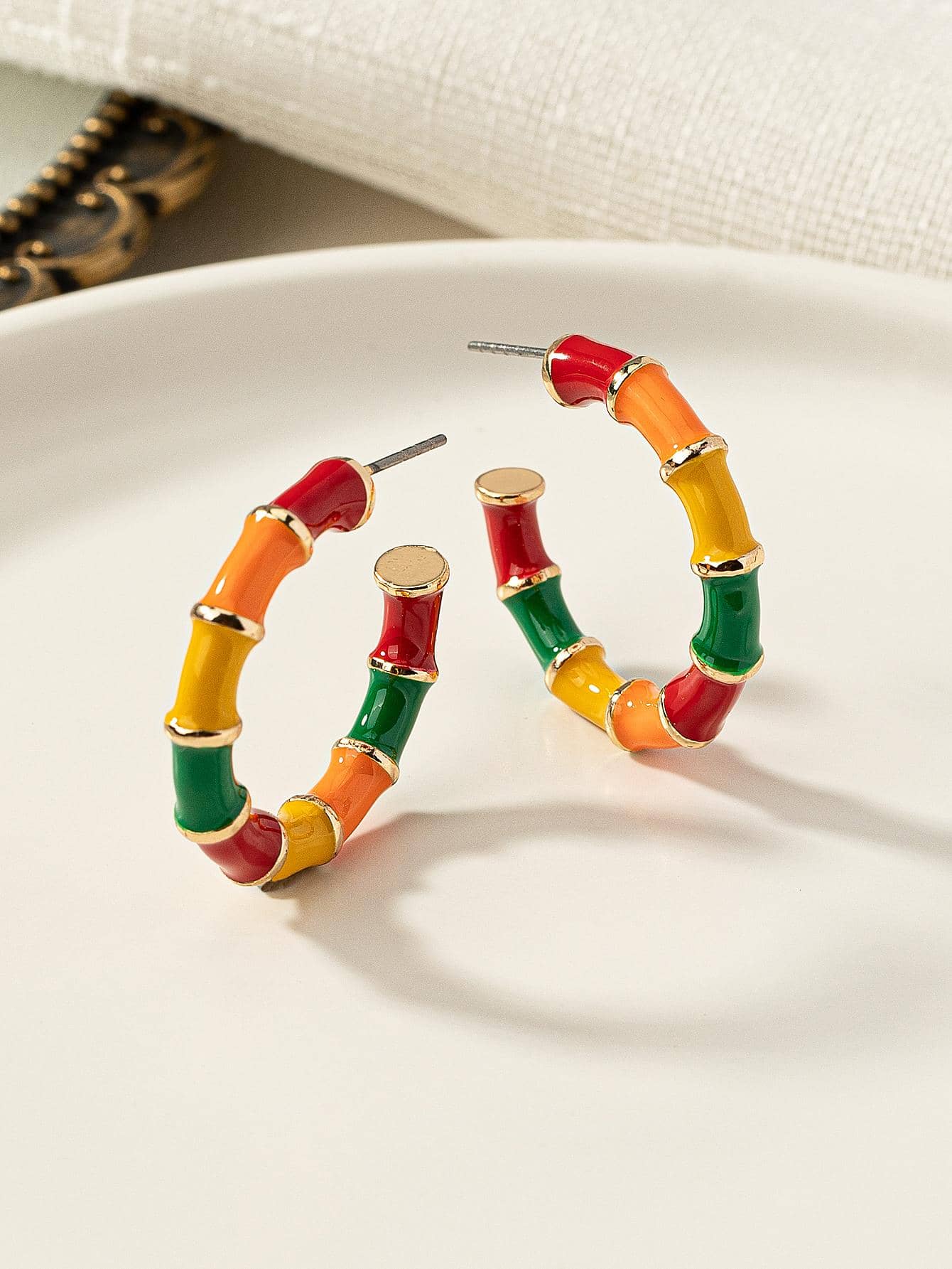 Bông tai vòng bít khối màu - Nhiều màu - Xem 1