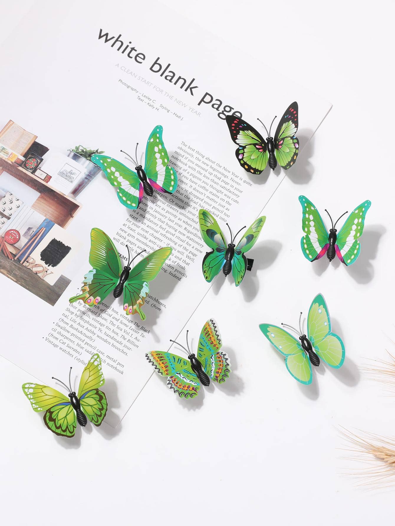 8 件装随机蝴蝶印花花朵形状假 3D 蝴蝶发夹女士 - 彩色 - 查看 1