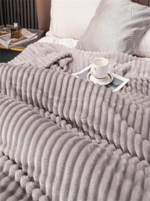 1 chiếc chăn lông vũ cỡ lớn có sọc rộng, lông thỏ giả, lông nhung sữa, chăn mềm mại thoải mái cho giấc ngủ trưa ở văn phòng, ghế sofa, Halloween, chăn lông mềm mại - Màu Xám nhạt - Xem 4