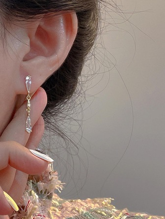 Cubic Zirconia Drop örhängen