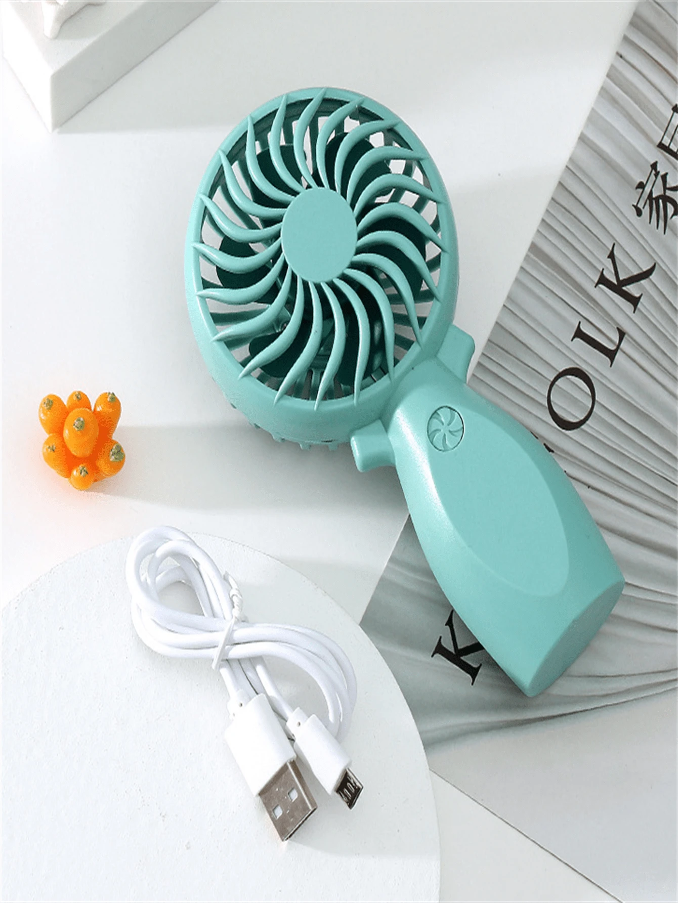 Quạt Mini Bằng Nhựa, Quạt Cầm Tay Có Thể Sạc Lại Màu Xanh Lá Cây Hàng Ngày Cho Cuộc Sống Hàng Ngày - màu xanh lá - Xem 1
