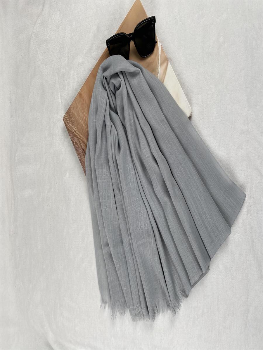 1pc Latest Classic Polyester Women's Solid Color Short Tassel Scarf