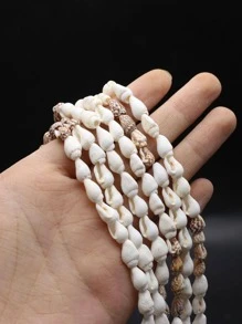 Collar con cuenta con diseño de concha