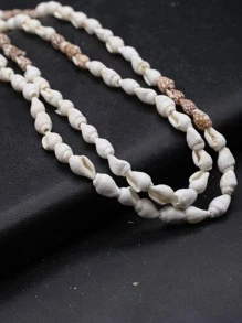 Collar con cuenta con diseño de concha