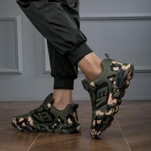 Giày thể thao nam Letter Patch Decor Phối ren họa tiết Camo, Giày chạy bộ bằng vải ngoài trời thể thao - xanh quân đội - Xem 4