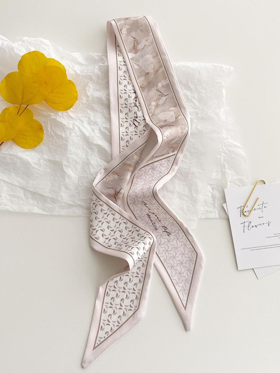 Pañuelo de seda elegante con gráficos de lemas y flores, ideal para vestir tu look. También se puede usar como bandana para el cabello o diadema para la cabeza - Multicolor - Ver 1