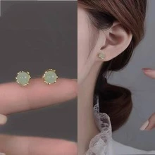 6 chiếc Bông tai đinh vít bằng ngọc bích & đồng đơn giản có kẹp tai không xỏ khuyên & 4 khay đựng bông tai hình trái tim, dành cho nam và nữ làm phụ kiện đeo hàng ngày - Vàng - Xem 9