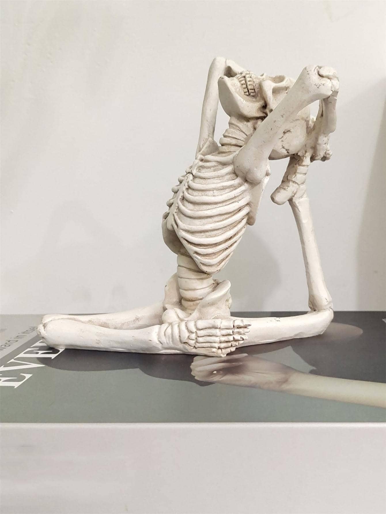 1pc Skeleton Design Decoration Craft - Beige - View 1